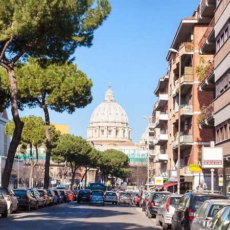 New Vatican'S Per 6 Persone, 2 Stanze, 2 Bagni Řím Exteriér fotografie